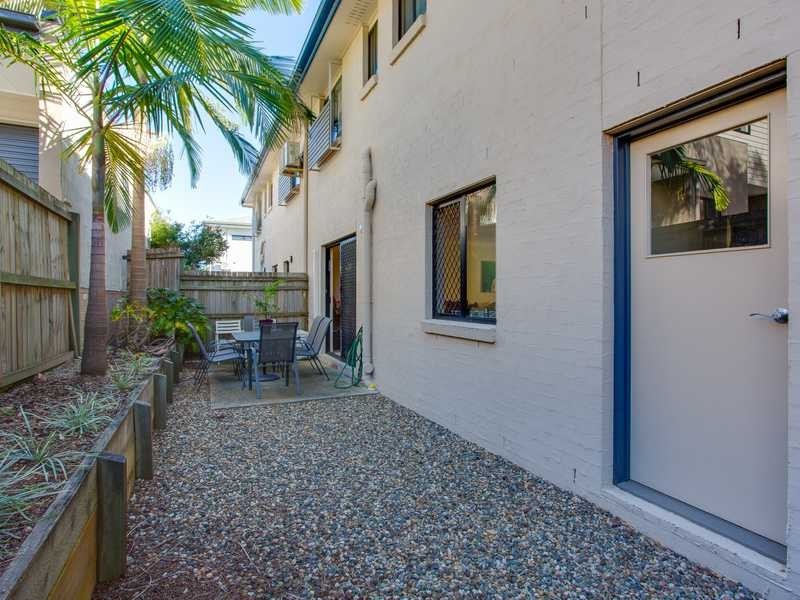 2/28 Zenith Avenue, Chermside QLD 4032