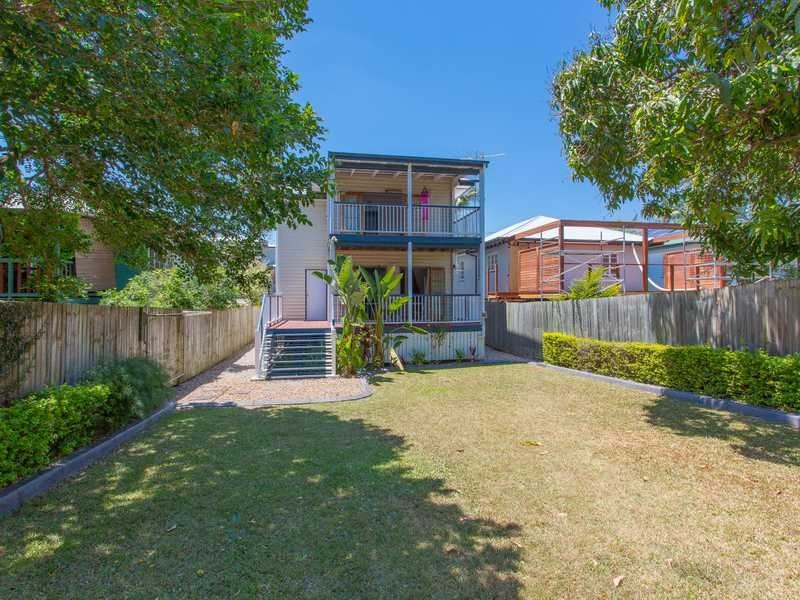 14 Evans Street, Kedron QLD 4031