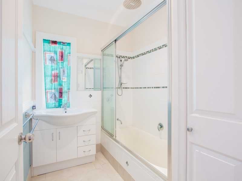 14 Evans Street, Kedron QLD 4031