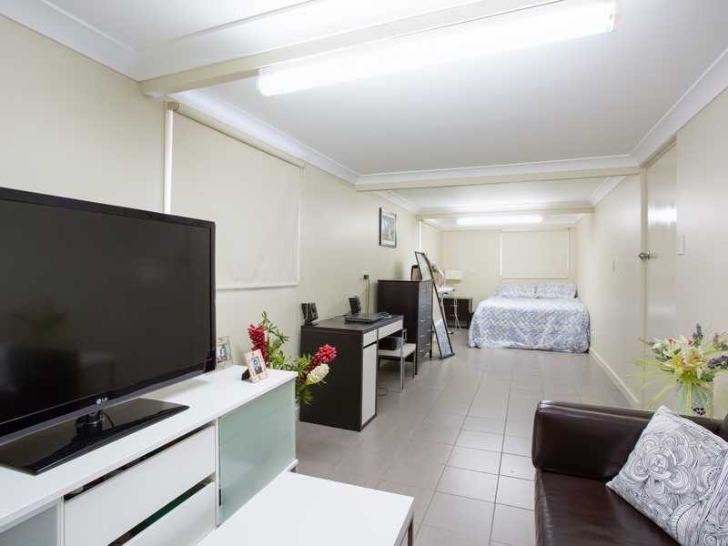 328 Stafford Road, Stafford QLD 4053