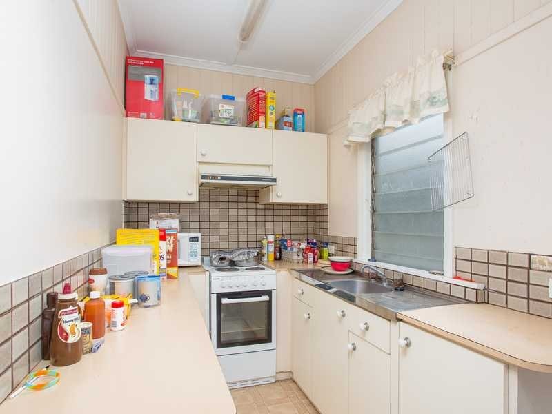 35 Waroon Street, Stafford QLD 4053