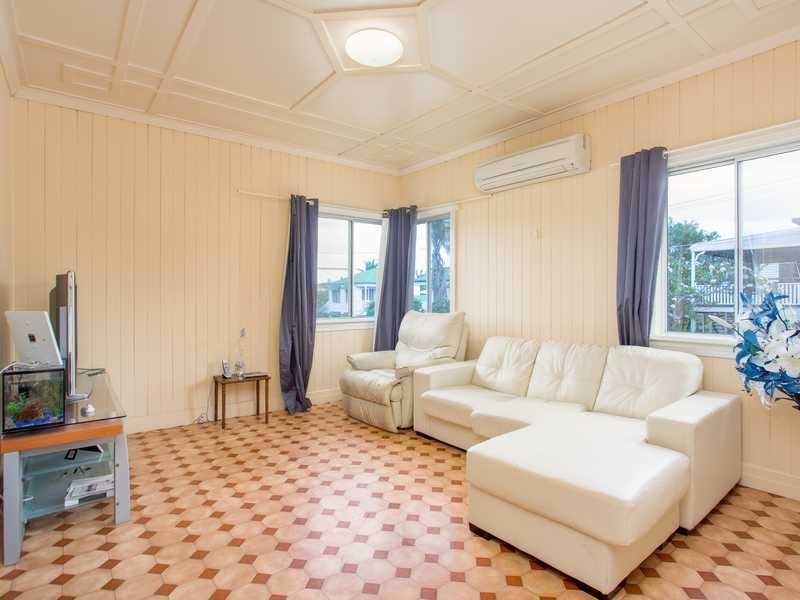 31 Crawford Avenue, Stafford QLD 4053