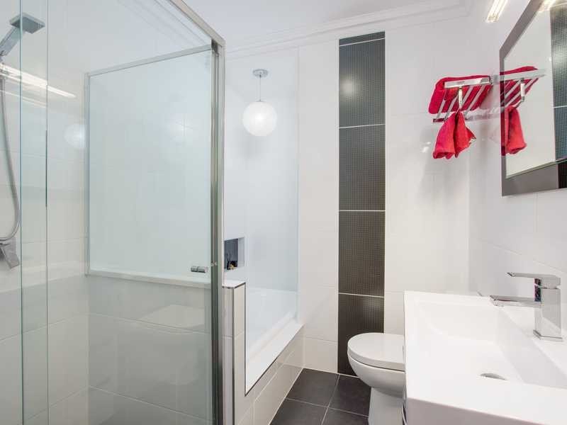 51 Wilgarning Street, Stafford Heights QLD 4053