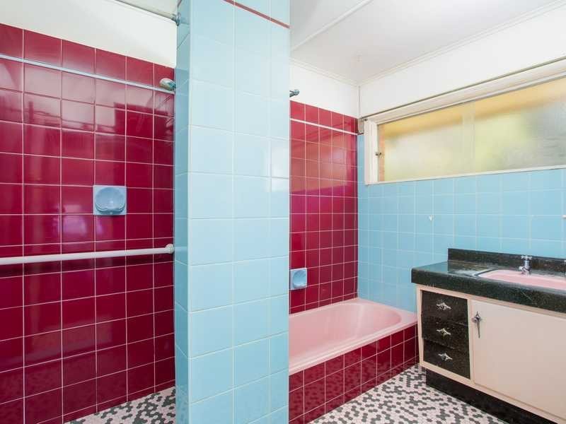 5 Redwood Street, Stafford Heights QLD 4053