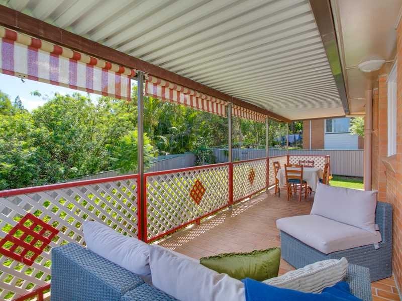 12 Besson Street, Stafford Heights QLD 4053