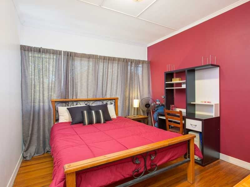 330 Webster Road, Stafford Heights QLD 4053