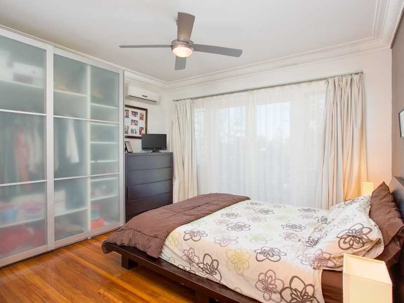 330 Webster Road, Stafford Heights QLD 4053