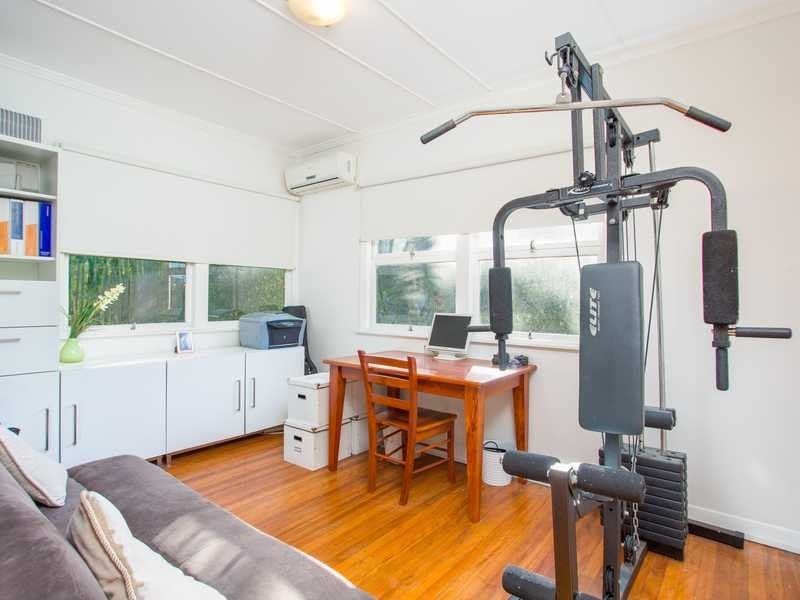 330 Webster Road, Stafford Heights QLD 4053