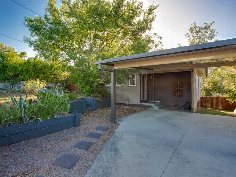 330 Webster Road, Stafford Heights QLD 4053