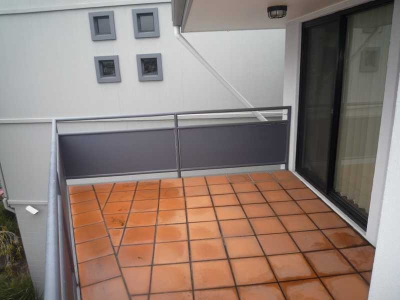 17/4 Cowlishaw Street, Newstead QLD 4006