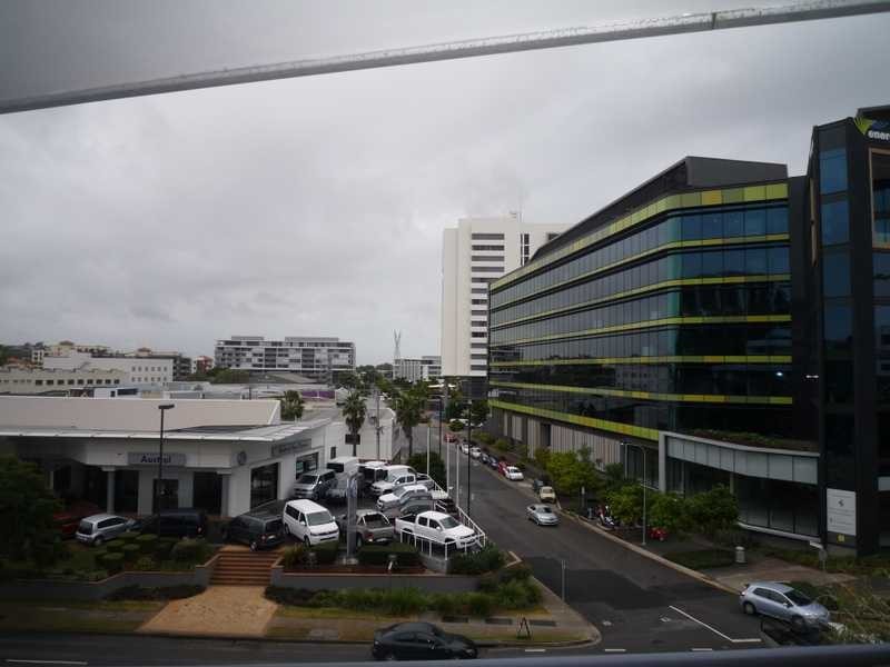 17/4 Cowlishaw Street, Newstead QLD 4006