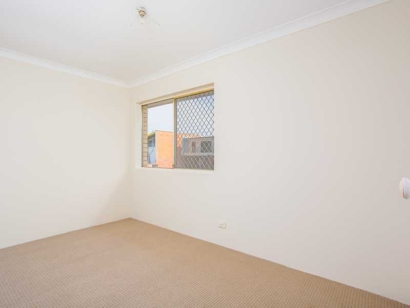 4/4 Lutana Street, Stafford QLD 4053