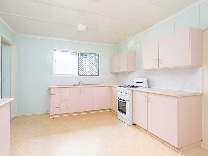 92 Farrant Street, Stafford Heights QLD 4053