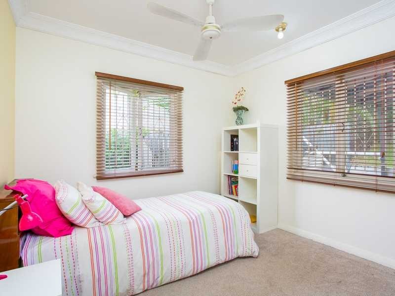 40 Wilgarning Street, Stafford Heights QLD 4053