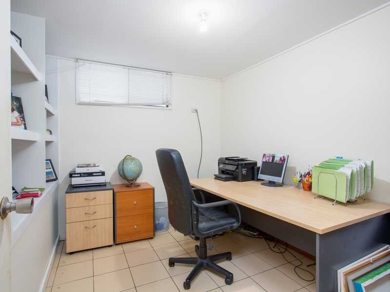 40 Wilgarning Street, Stafford Heights QLD 4053