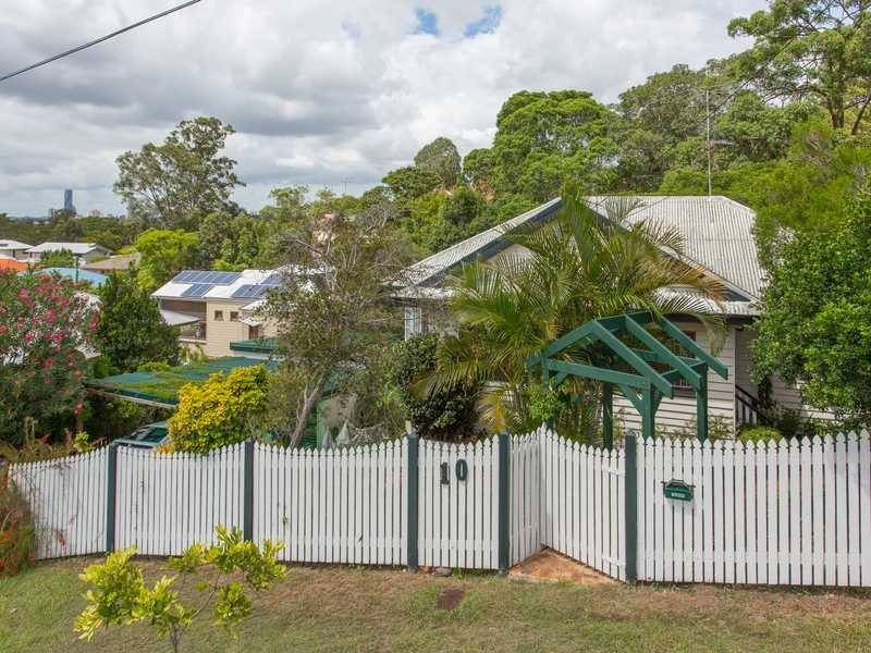 10 Graham Street, Alderley QLD 4051
