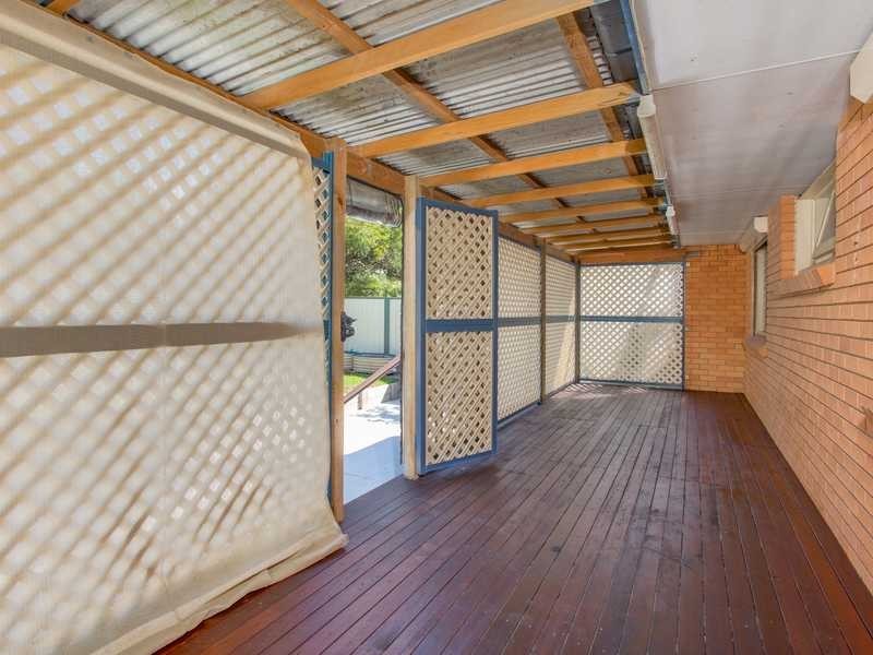 8 Montclair Street, Aspley QLD 4034