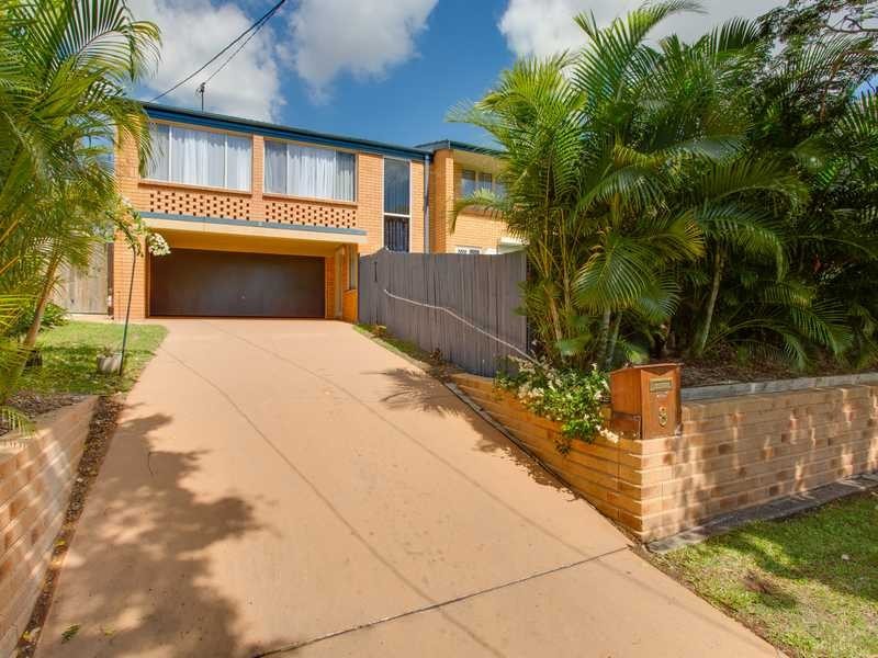 8 Montclair Street, Aspley QLD 4034