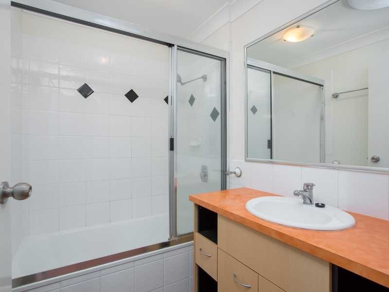 4/186 Butterfield Street, Herston QLD 4006