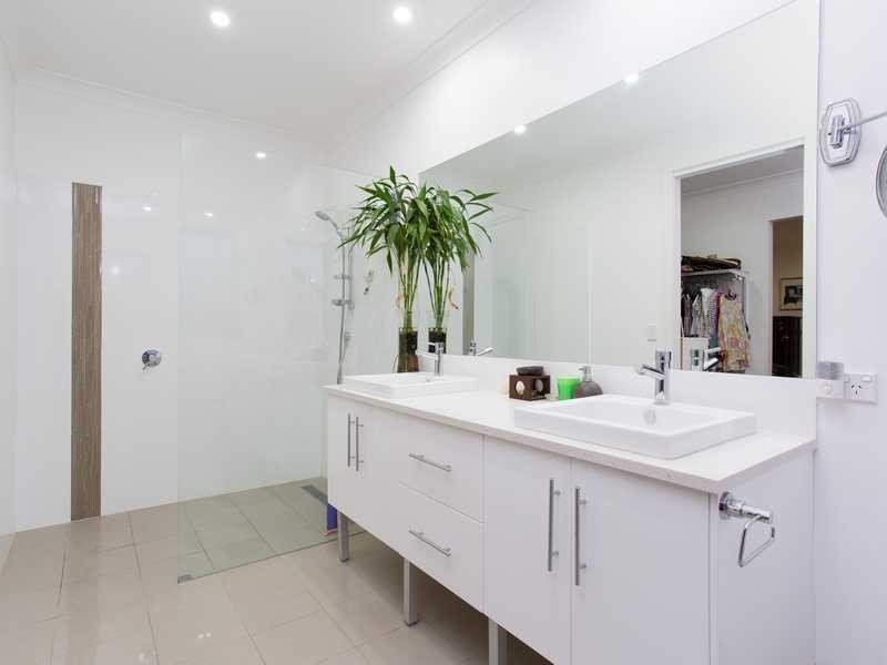 19 Barbigal Street, Stafford QLD 4053