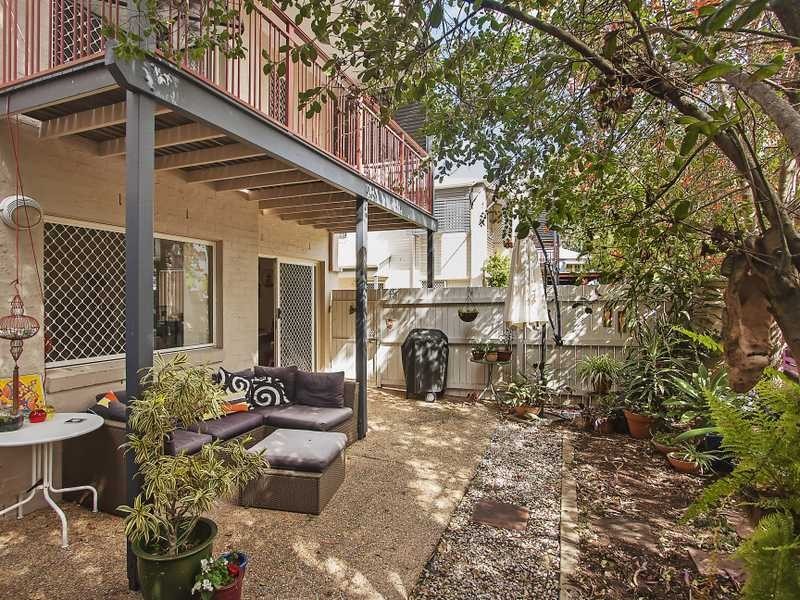 2/46-48 Thistle Street, Lutwyche QLD 4030