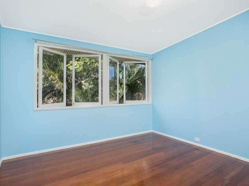 23 Heilbromm Street, Stafford Heights QLD 4053