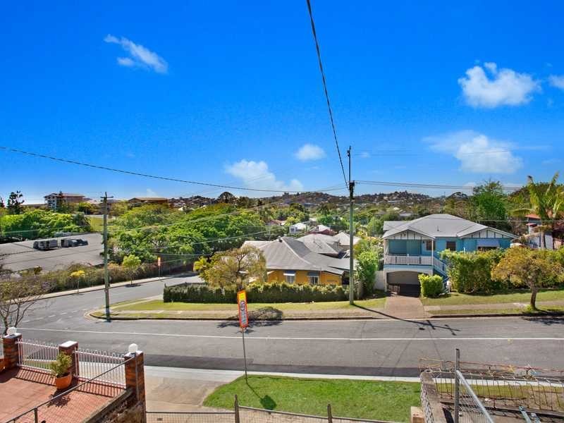 5 Hooker Street, Windsor QLD 4030