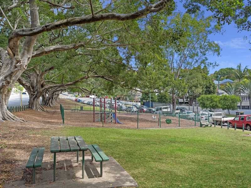 ACCESS VIA RUSDEN STREET CUL DE SAC, Kelvin Grove QLD 4059