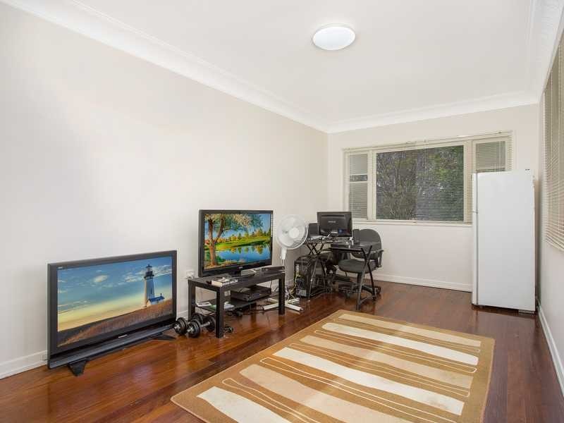 31 Appleby Road, Stafford QLD 4053