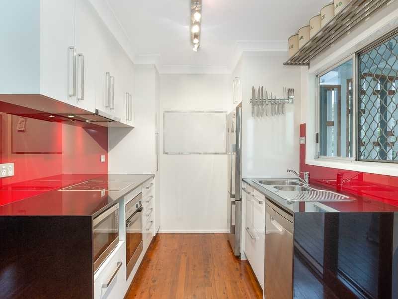 72 Olearia Street, Everton Hills QLD 4053