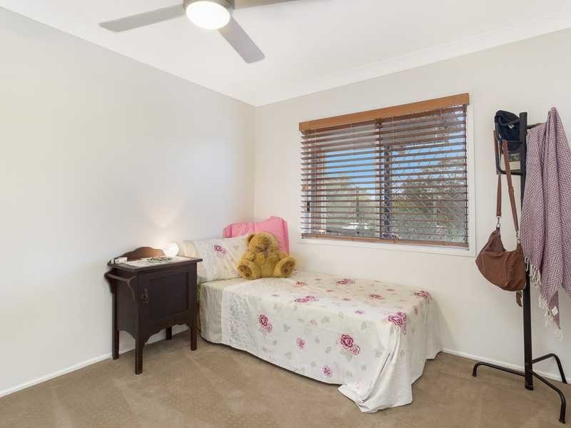 72 Olearia Street, Everton Hills QLD 4053