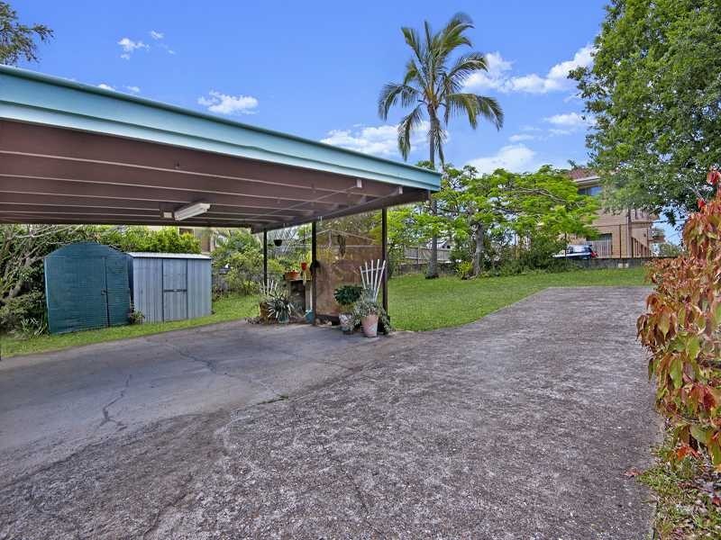 16 Terrace Street, Newmarket QLD 4051