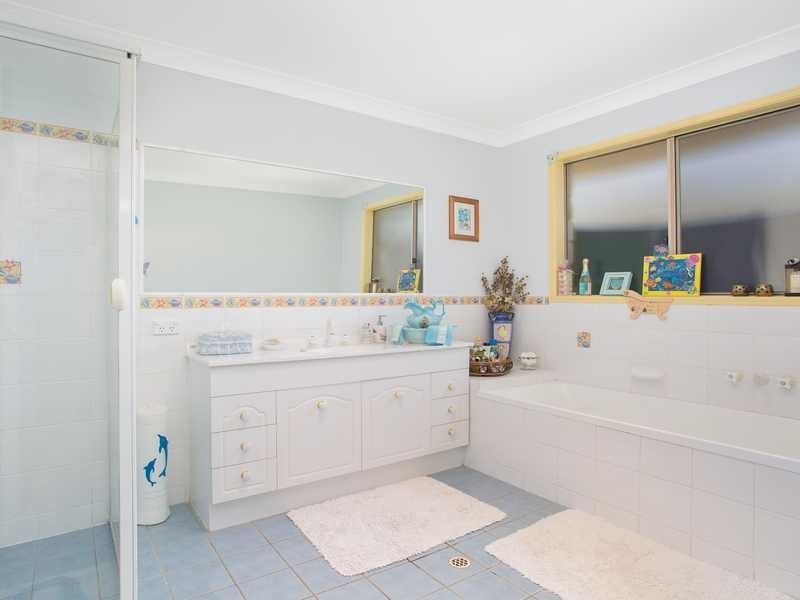 28 Davis Court, Hazeldean QLD 4515