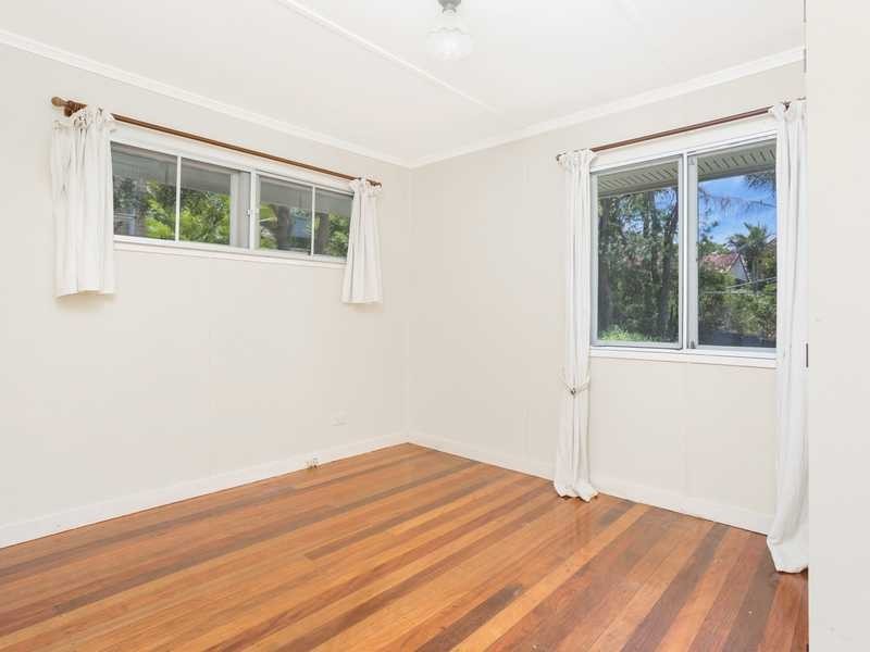 126 Farrant Street, Stafford Heights QLD 4053