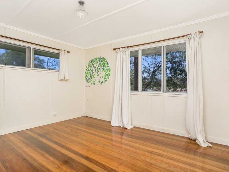 126 Farrant Street, Stafford Heights QLD 4053