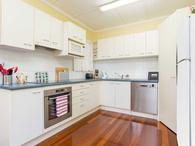 75 Barokee Street, Stafford QLD 4053