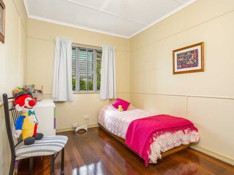 75 Barokee Street, Stafford QLD 4053