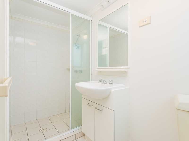 4/12 McGregor Ave, Lutwyche QLD 4030