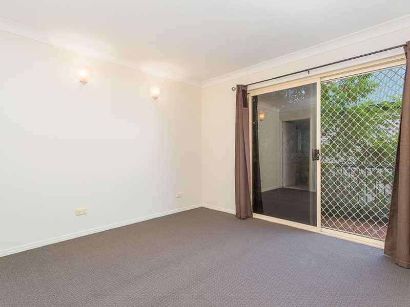 4/12 McGregor Ave, Lutwyche QLD 4030