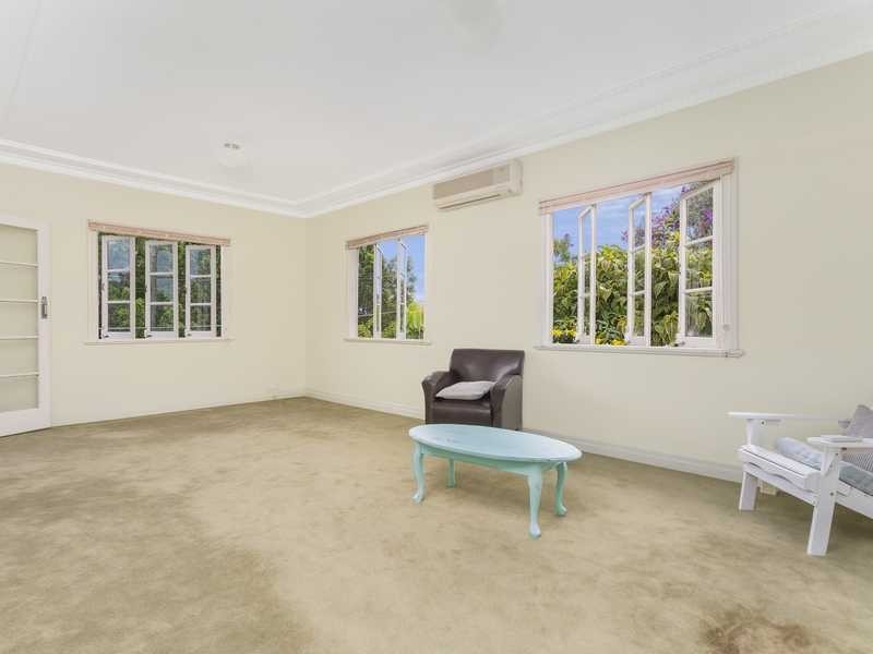 6 Mercer Avenue, Kedron QLD 4031