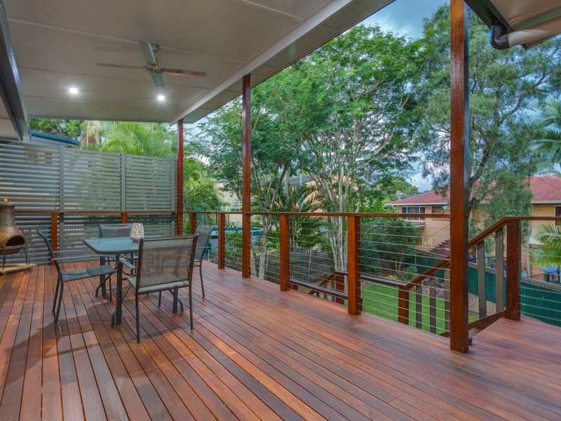 1 Bursaria Court, Everton Hills QLD 4053