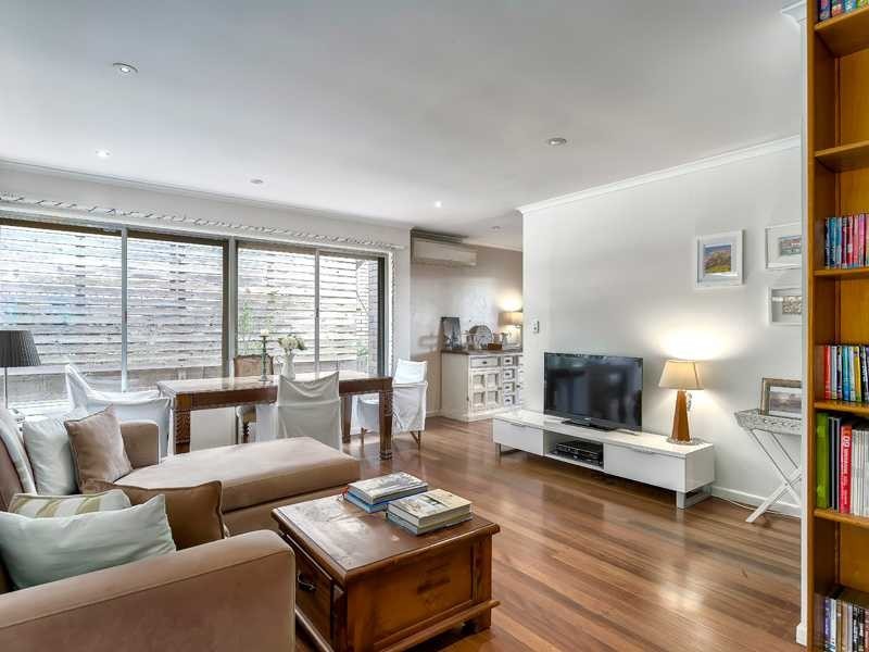 169 Trouts Road, Stafford Heights QLD 4053