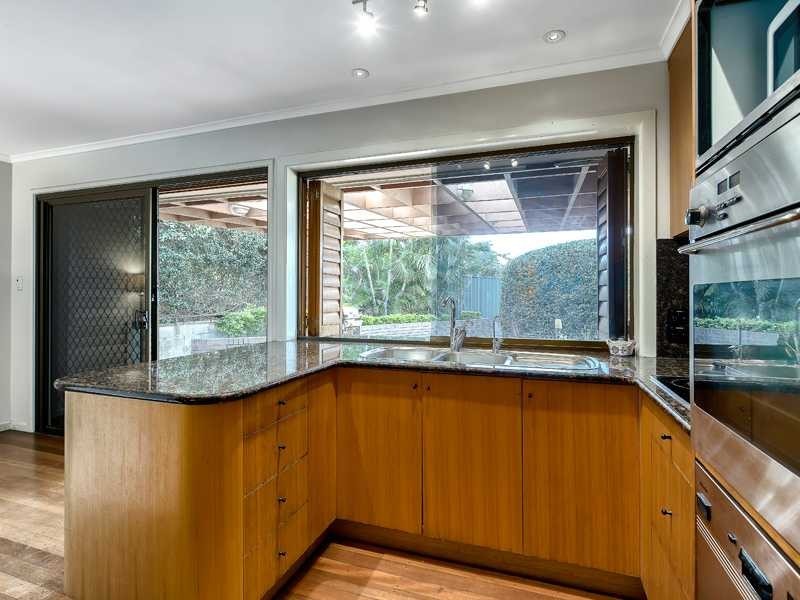 169 Trouts Road, Stafford Heights QLD 4053