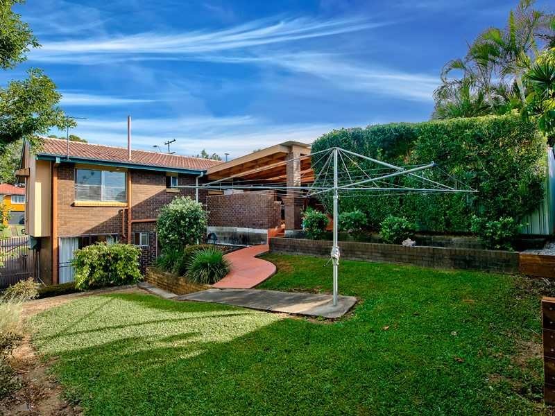 169 Trouts Road, Stafford Heights QLD 4053