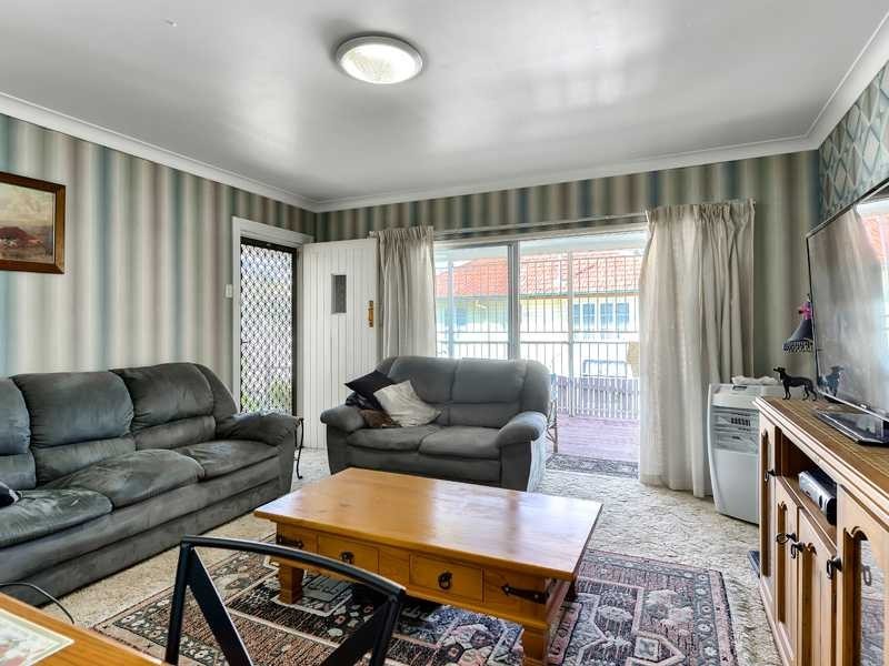 42 Thuruna Street, Stafford QLD 4053