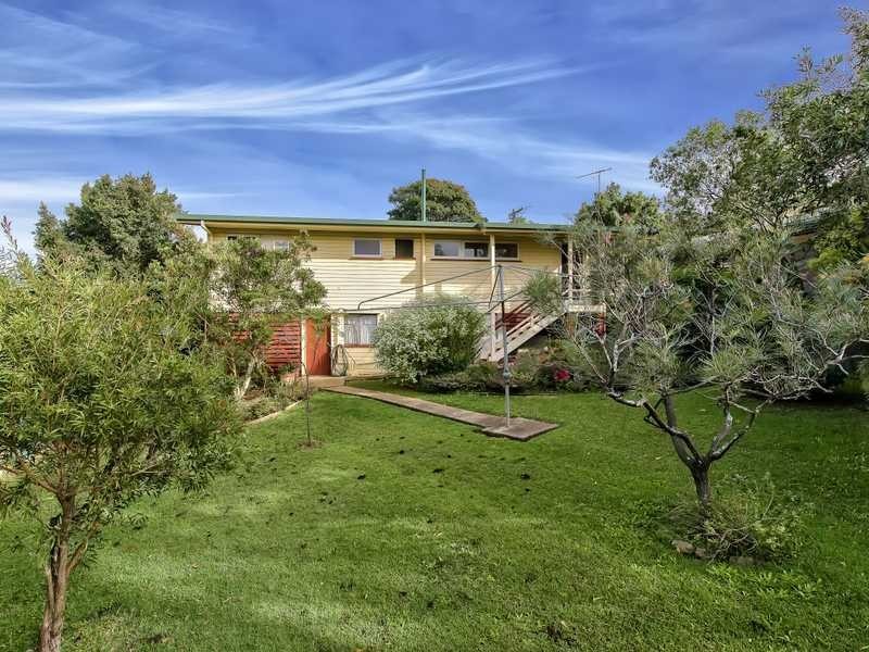 9 Ansford Street, Stafford Heights QLD 4053