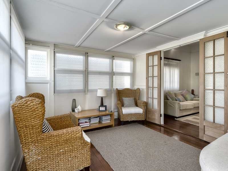 14 Twelfth Ave, Kedron QLD 4031