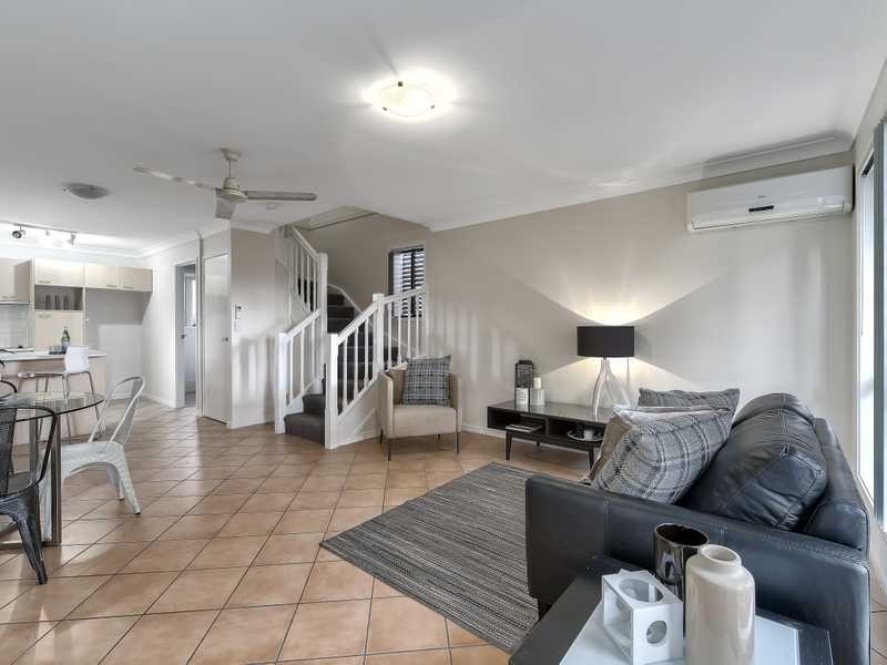 2/51 School Road, Stafford QLD 4053