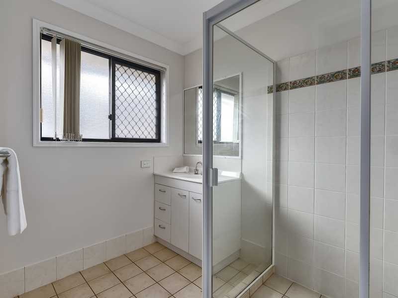 2/51 School Road, Stafford QLD 4053