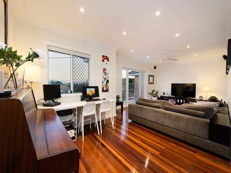 62 Dunedoo Street, Stafford QLD 4053